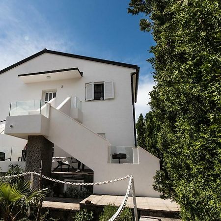 Ferienwohnung Cornus Vallis Krk Town Exterior foto