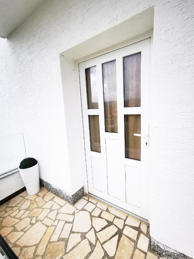 Ferienwohnung Cornus Vallis Krk Town Exterior foto