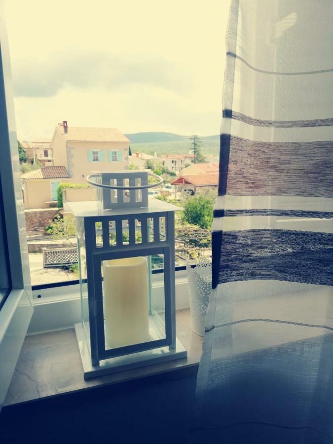 Ferienwohnung Cornus Vallis Krk Town Exterior foto